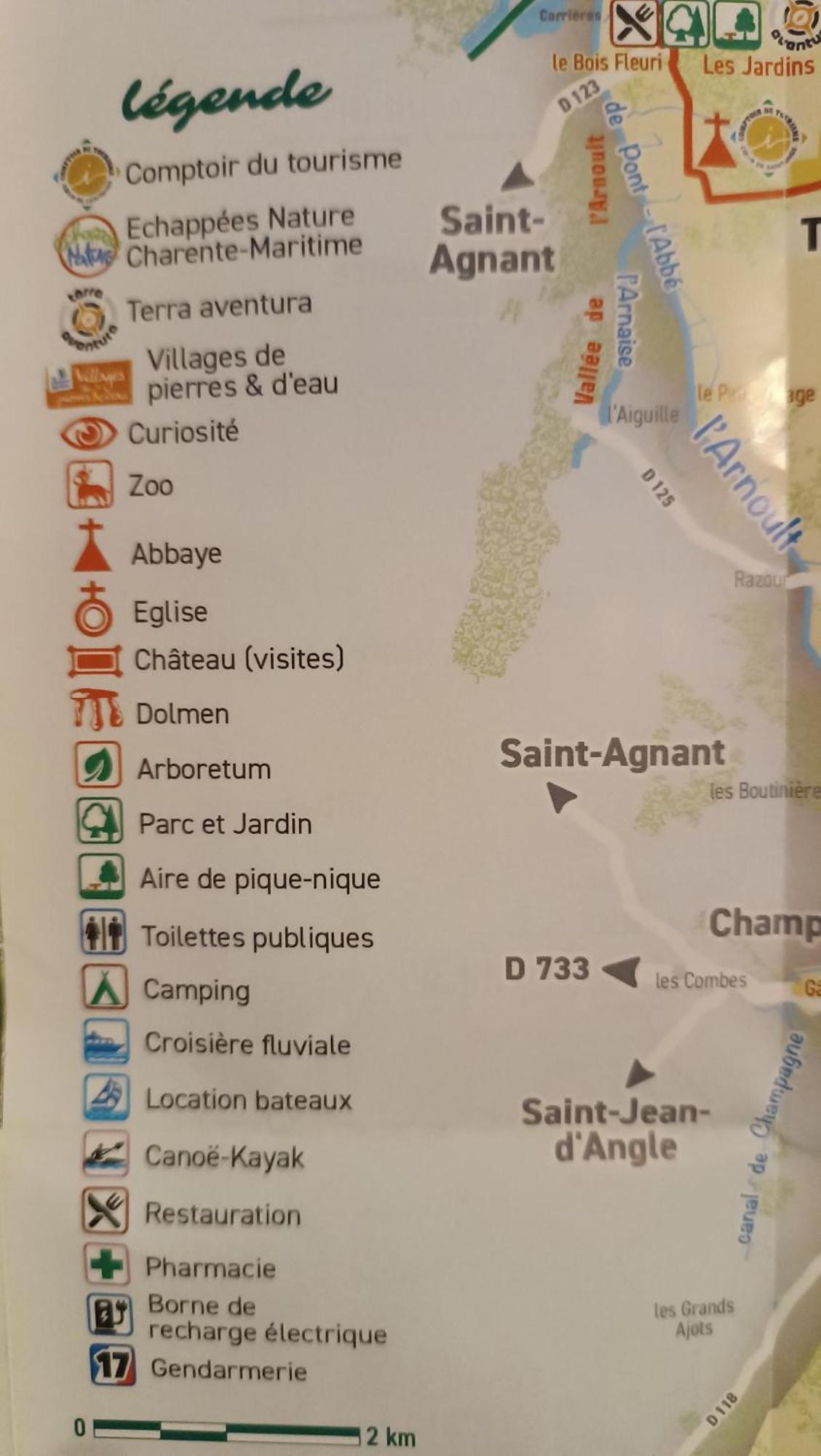 Meuble De Tourisme Petit Chail Saint Savinien エクステリア 写真