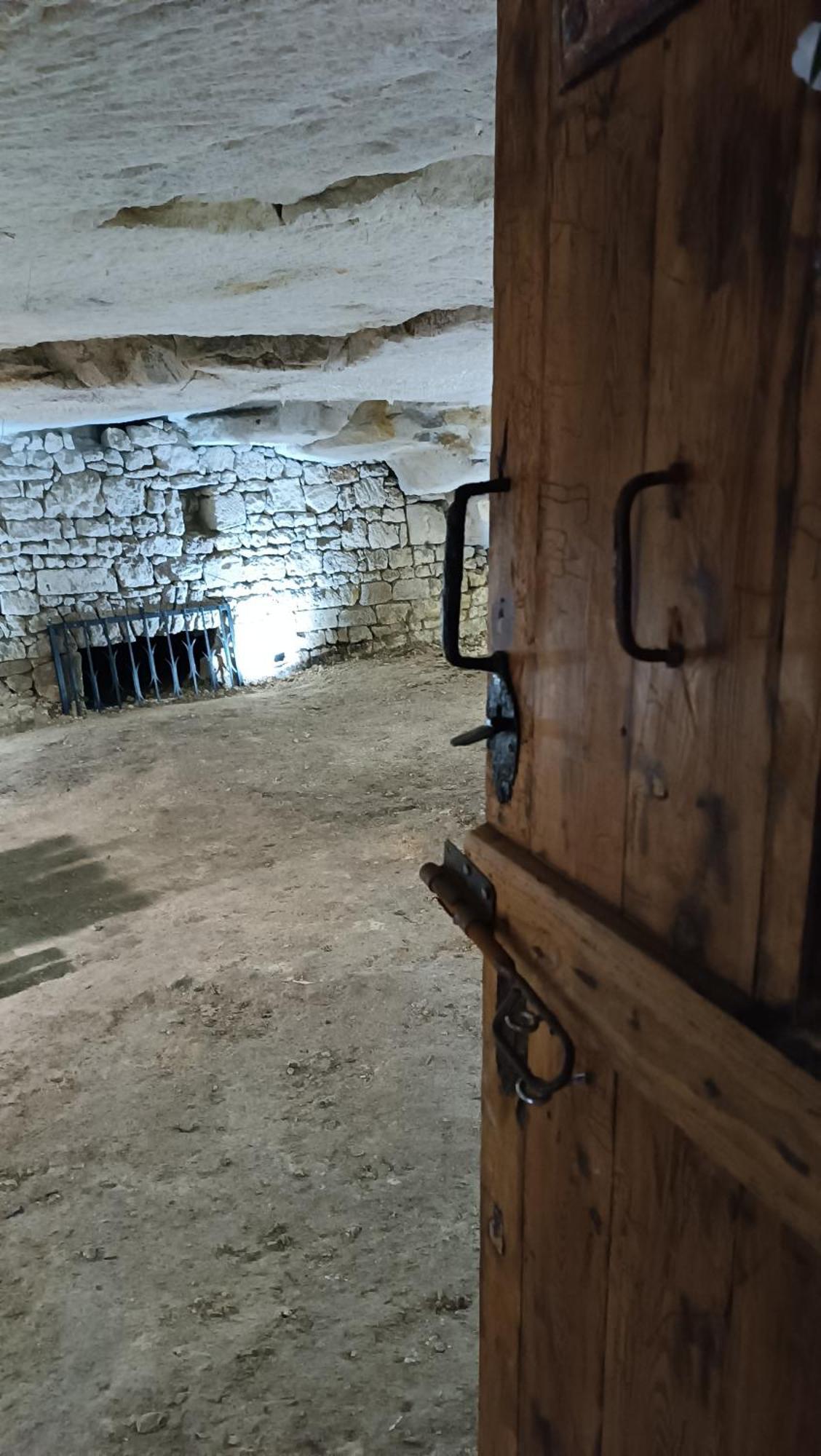 Meuble De Tourisme Petit Chail Saint Savinien エクステリア 写真
